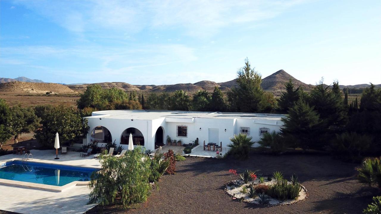 Cortijo Oro Verde B&B Tabernas Extérieur photo